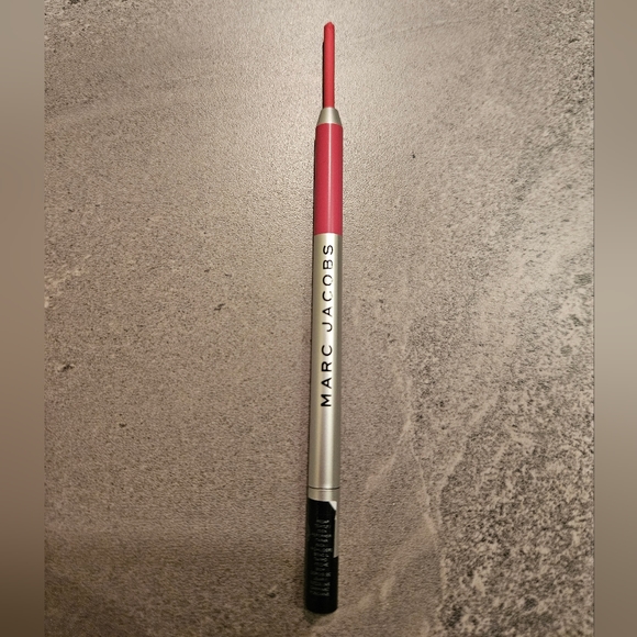 Marc Jacobs Highliner Matte Gel Eye Crayon in (Pop)ular - Picture 5 of 7